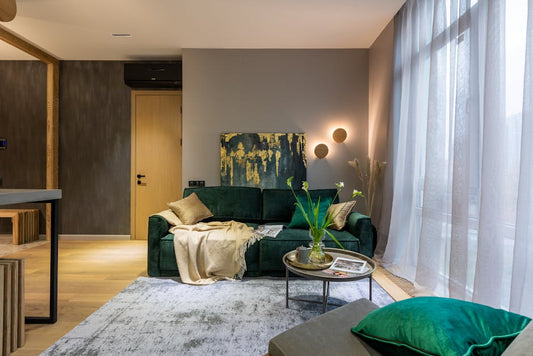 5 Expert Tips for Incorporating Sofas into Your Home Decor