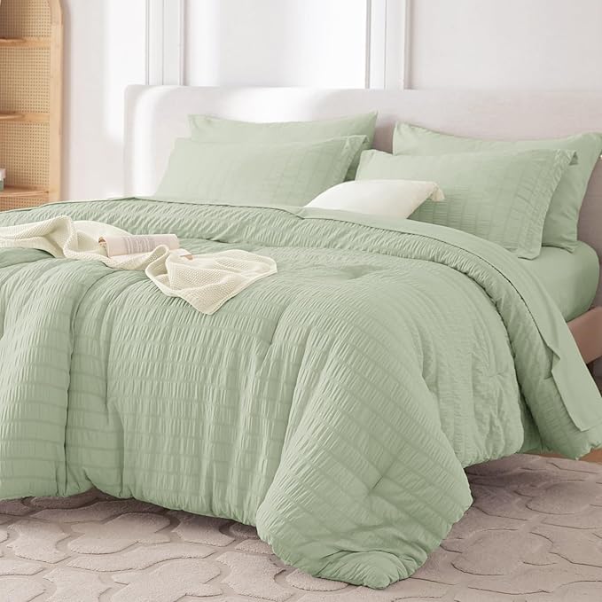 MUXHOMO 7 Pieces California King Comforter Set, Seersucker Bed in a Bag Cal King Size, All Season Luxury Bedding Set with Comforter, Flat Sheet, Fitted Sheet, Pillowcases & Shams, Light Green