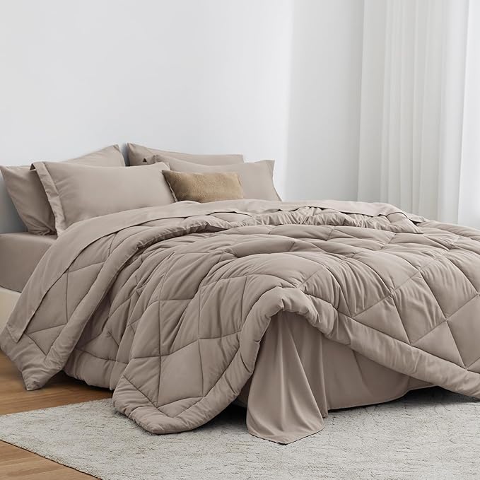 Love's cabin California King Comforter Set Burlwood, 7 Pieces California King Bed in a Bag, All Season Bedding Sets with 1 Comforter, 1 Flat Sheet, 1 Fitted Sheet, 2 Pillowcase and 2 Pillow Sham