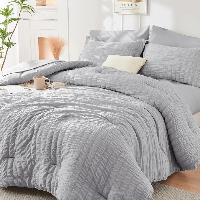 HYMOKEGE Light Grey California King Comforter Set Seersucker 7 Pieces, All Season Luxury Bed in a Bag for Bedroom, Bedding Set with Comforters, Sheets, Pillowcases & Shams