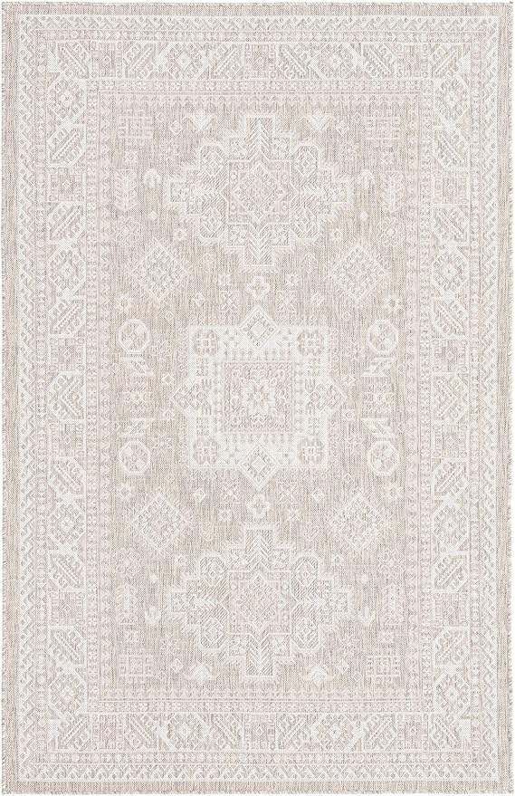 Rugs.com Outdoor Aztec Collection Rug – 5' 3 x 7' 10 Light Gray Flatweave Rug Perfect for Living Rooms, Large Dining Rooms, Open Floorplans