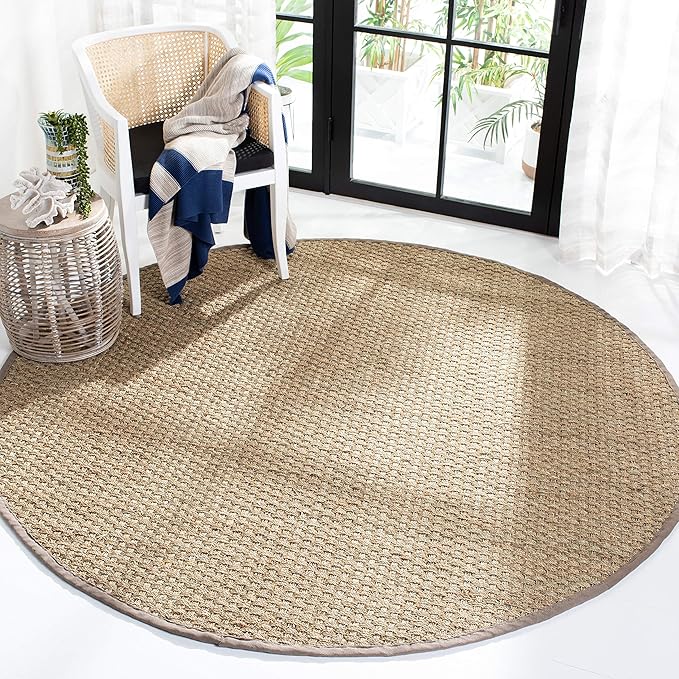 SAFAVIEH Area Rug 7' Round - Natural Fiber Collection - Natural & Grey, Seagrass, Basketweave Pattern with Border (NF114P)